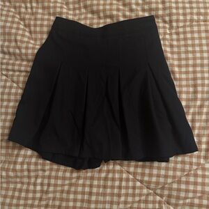 Hollister Black Pleated Skort